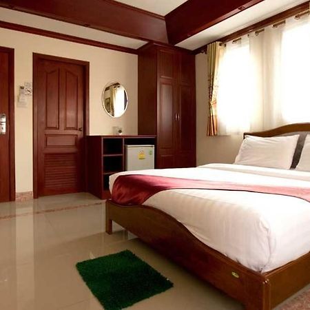 Bluebird Inn باتايا المظهر الخارجي الصورة