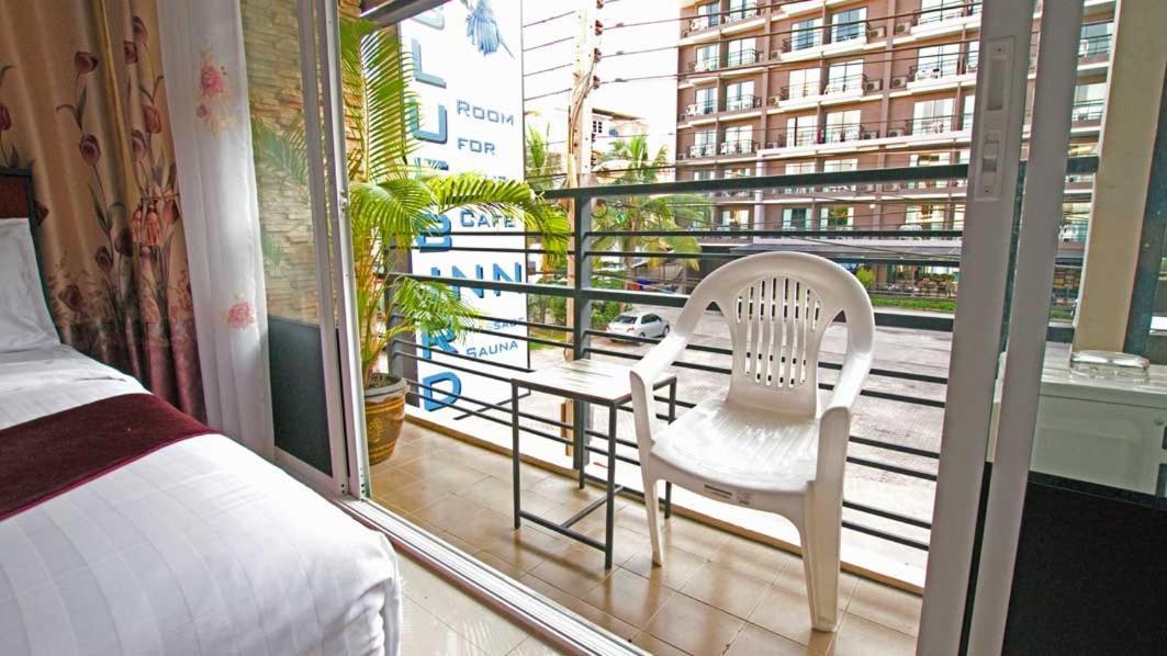 Bluebird Inn باتايا المظهر الخارجي الصورة