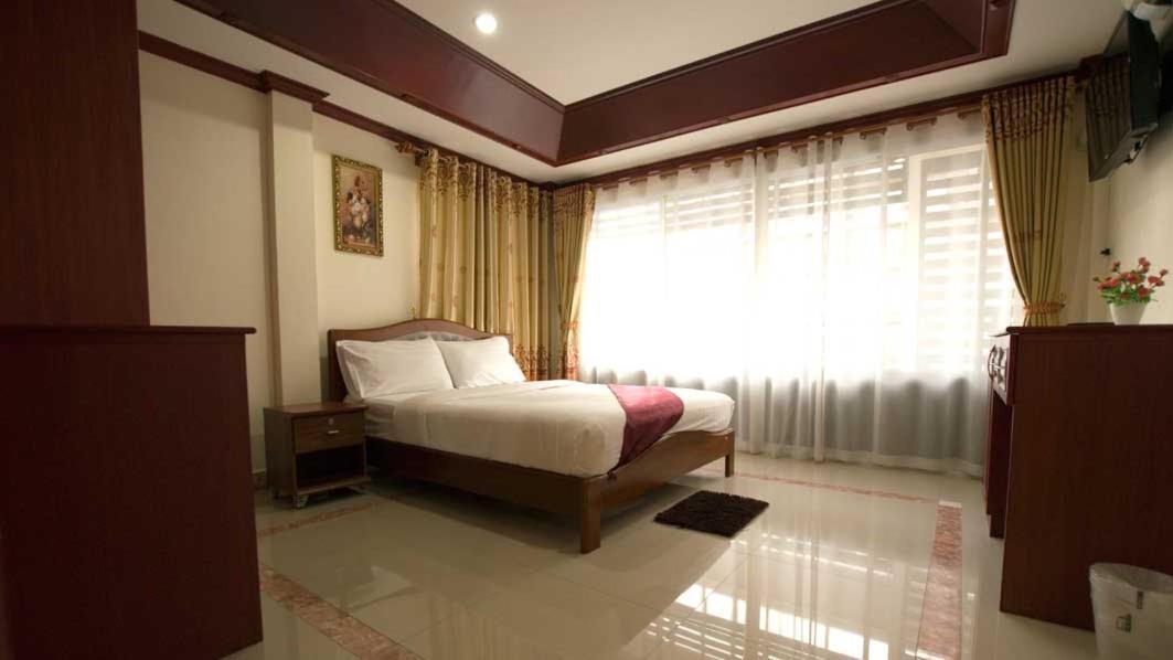 Bluebird Inn باتايا المظهر الخارجي الصورة